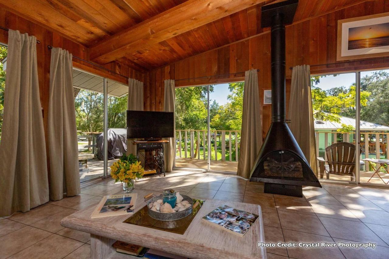 Riverfront Treetop Bungalow Homosassa Exterior photo
